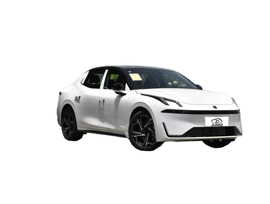 중형 126km Lynk & Co 전기 자동차 긴 배터리 수명 Lynk Co 07 2024 모델 Em-P