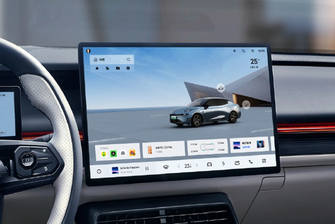 중형 126km Lynk & Co 전기 자동차 긴 배터리 수명 Lynk Co 07 2024 모델 Em-P