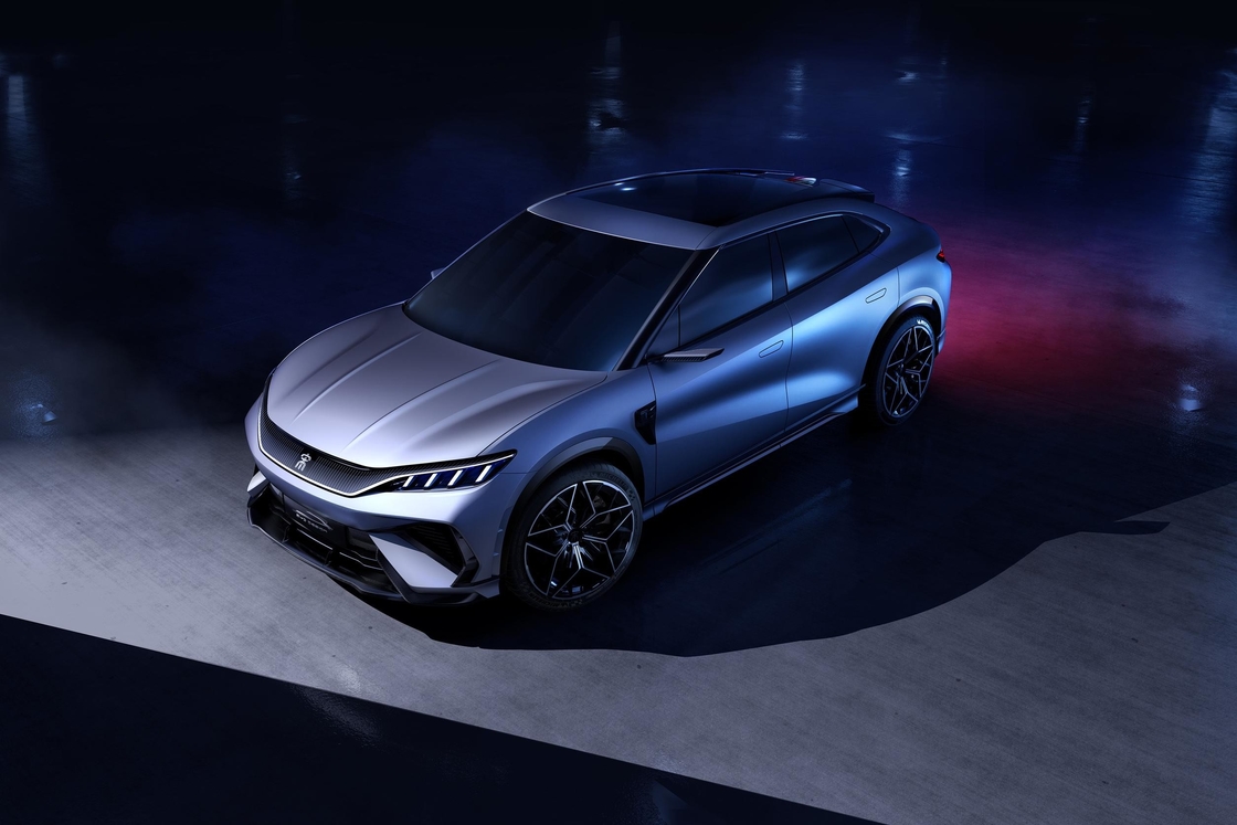 전륜구동 BYD 송 L 전기차 600km 범위 4도어 5석 SUV