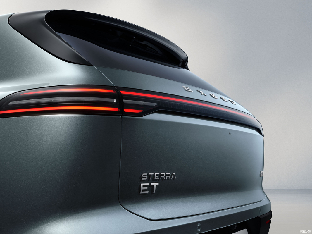 200km/h Chery 전기 자동차 SUV EXEED ET 290 Nm 토크
