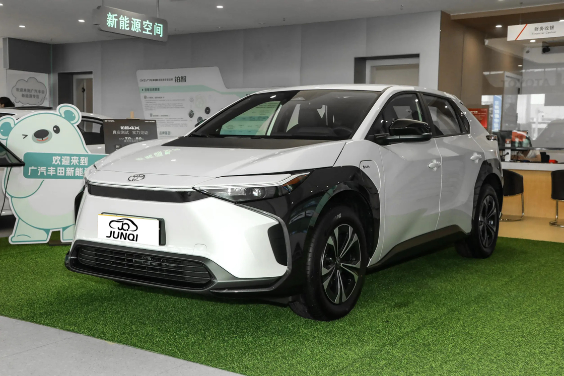 120 mph FWD 토요타 Bz4x 전기 자동차 해치백 중형 SUV 순 전기 204 hp