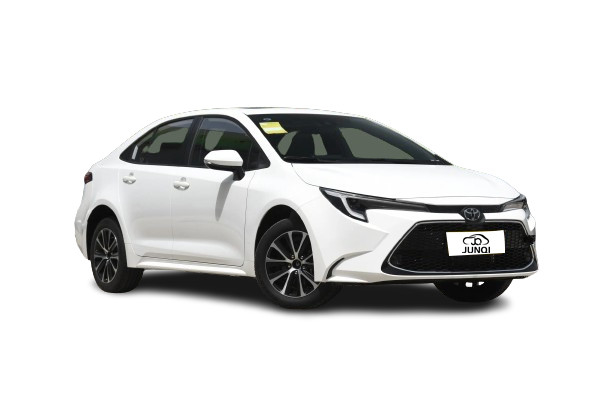세단형 토요타 전기 자동차 101KW 1.8L 98HP L4 하이브리드 엔진