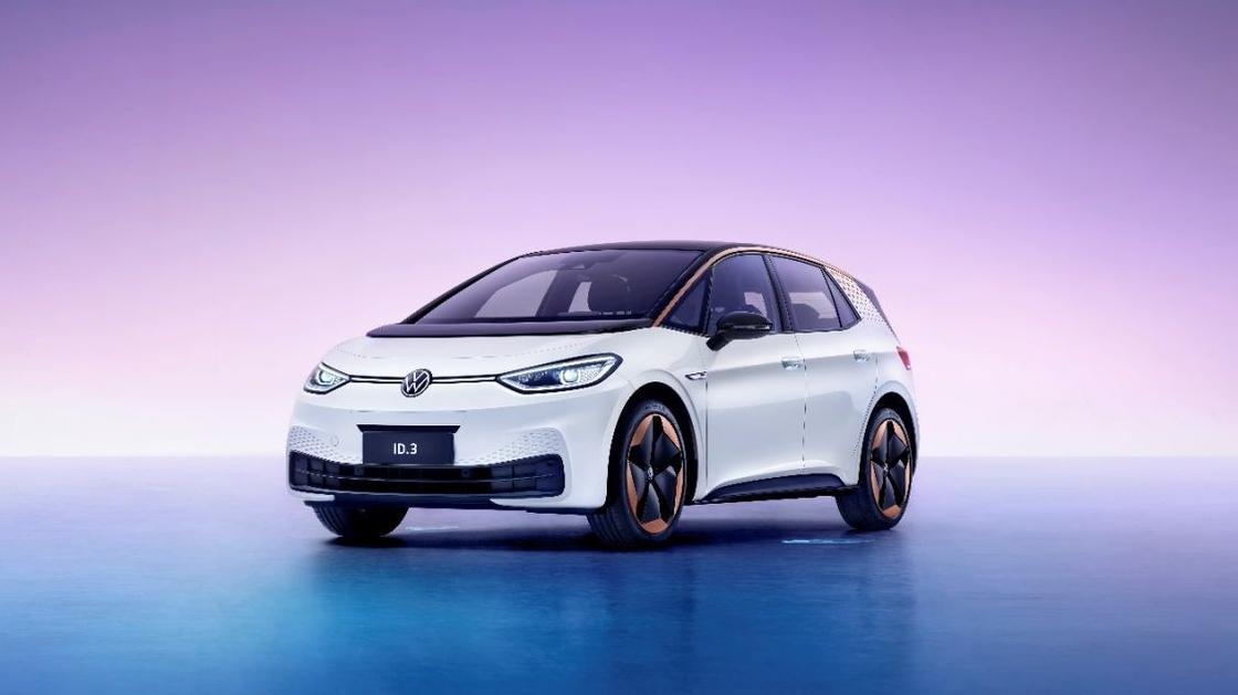 VW 폭스바겐 전기 자동차 ID3 세단 타입 순수 전기 170마력