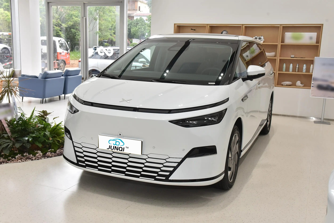 2024 Xpeng X9 MPV 순수 전기 320Ps 초장거리 702 AWD 640km 프로 맥스 X9 뉴 에너지 차량