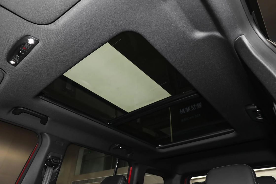 쉐리 전기차 ICar 03T 2024 2WD 스마트하고 에너지있는 외모를 위해 큰 빛 그룹