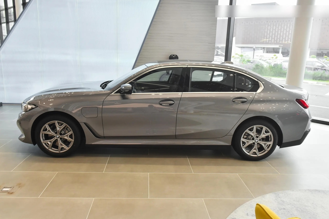 도매 신규 도착 BMW IX3 2024 540km 선도 모델 차량 EV 자동차 순수 전기 스포츠 고급 중형 SUV 자동차
