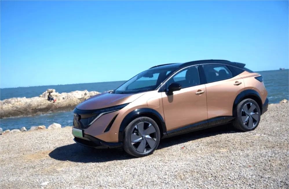 2023년 닛산 아리아 중고차 순전기차 5도어 5석 SUV 360 파노라마 이미지 0km 0 Km 신차