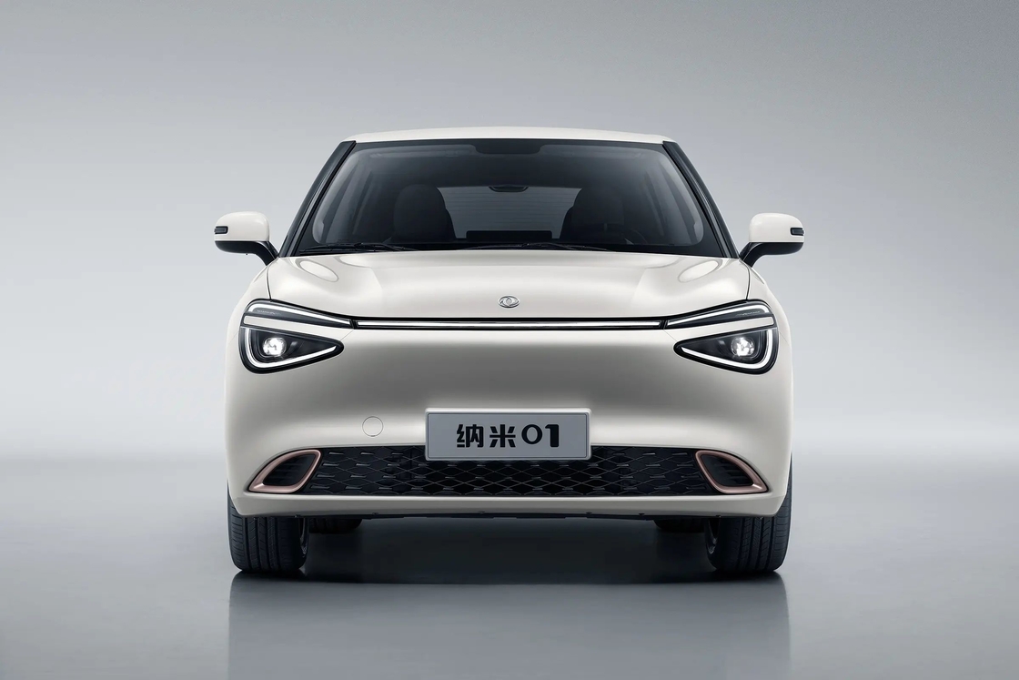 2024 둥펑 나미 01 RHD 330km 세단 전기 신 에너지 자동차 중국 생산 판매