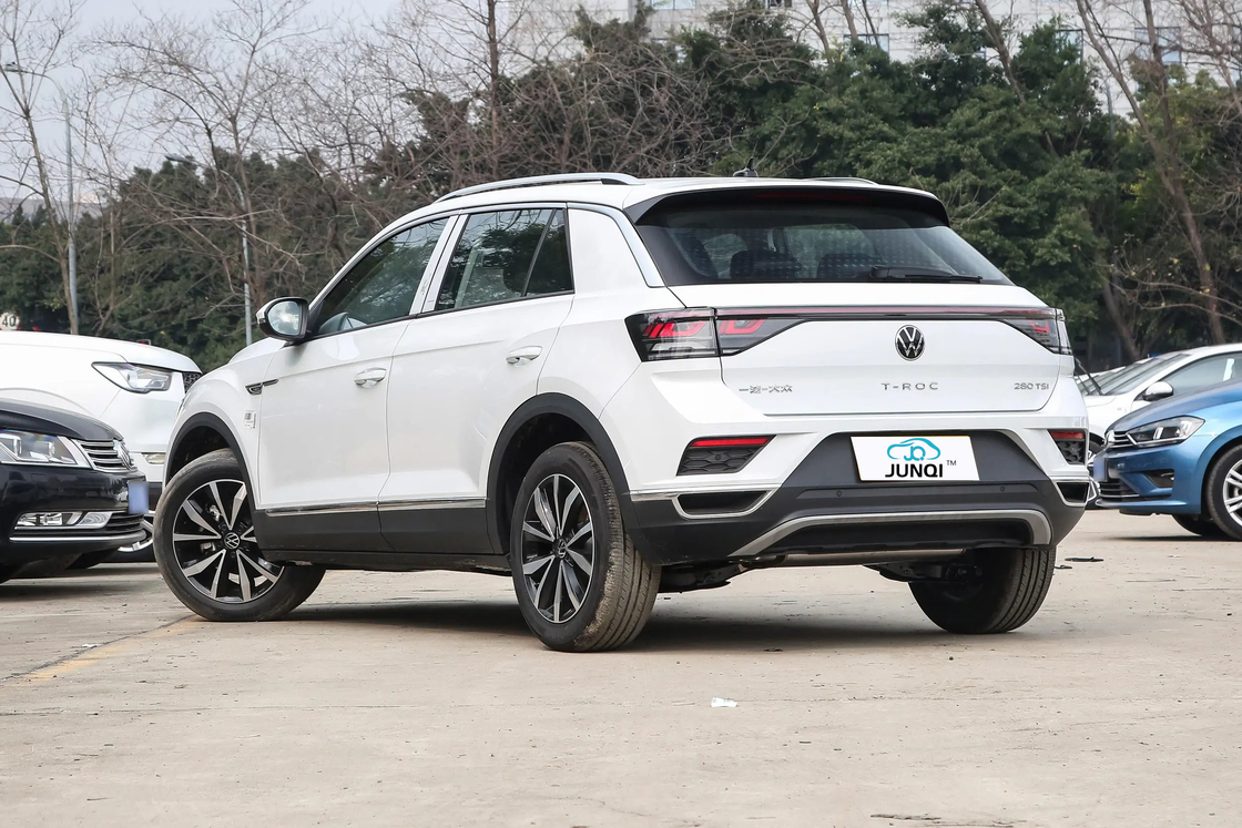 핫 셀 2024 중고형 폭스바겐 T-Roc 280 Tsi 컴팩트 SUV 가솔린 차량 1.4t 가솔린 자동차 최고 속도 200 Km/H 5석 자동차