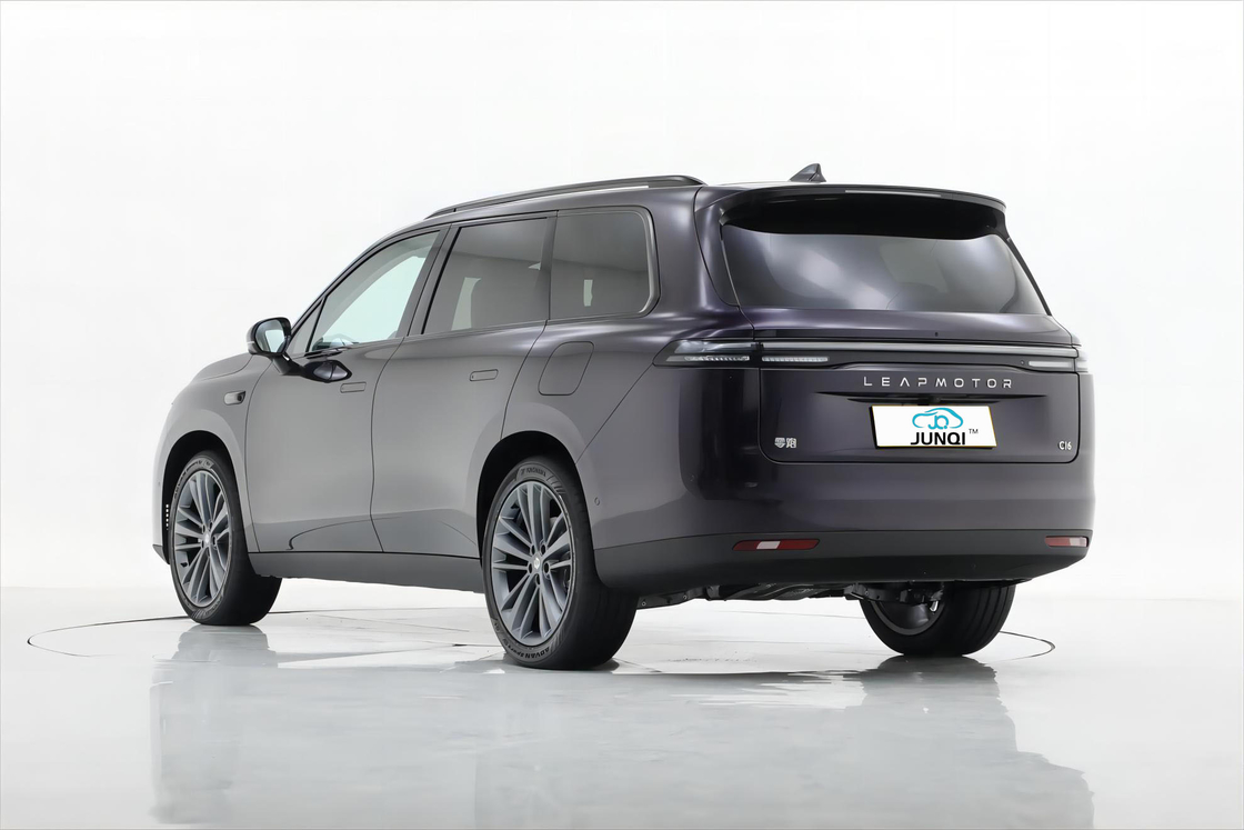 2024 리프모터 C16: 200kW 전력, 5도어, 6석, 400km의 확장 범위의 고급 전기 SUV