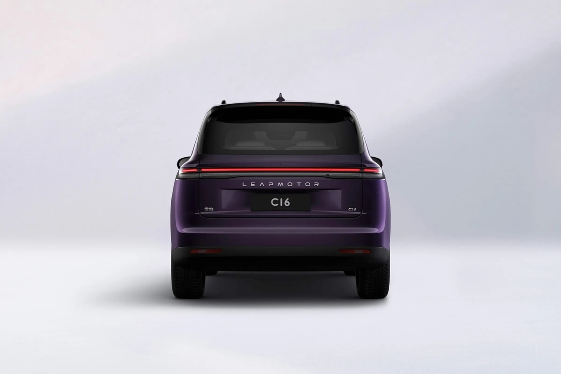최고 가치 신 에너지 차량 2024 리프모터 C16 전기 SUV 중국 스마트 EV 고성능 출하 준비