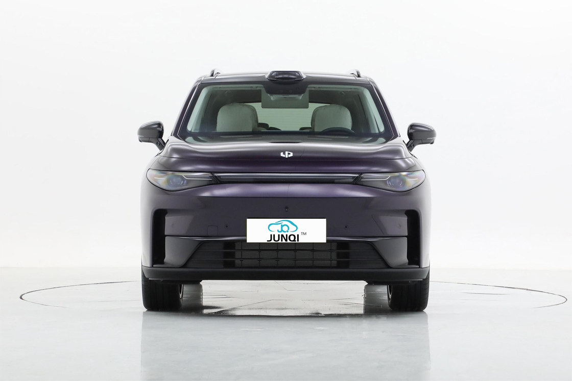 최고 가치 신 에너지 차량 2024 리프모터 C16 전기 SUV 중국 스마트 EV 고성능 출하 준비